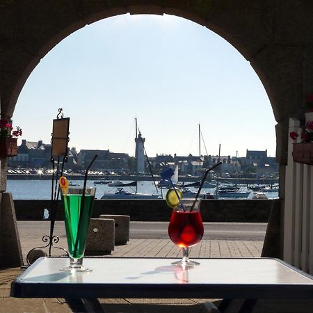 Logis Hotel Bellevue Roscoff Eksteriør bilde