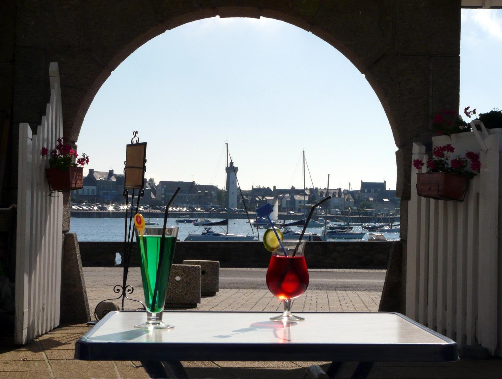 Logis Hotel Bellevue Roscoff Eksteriør bilde