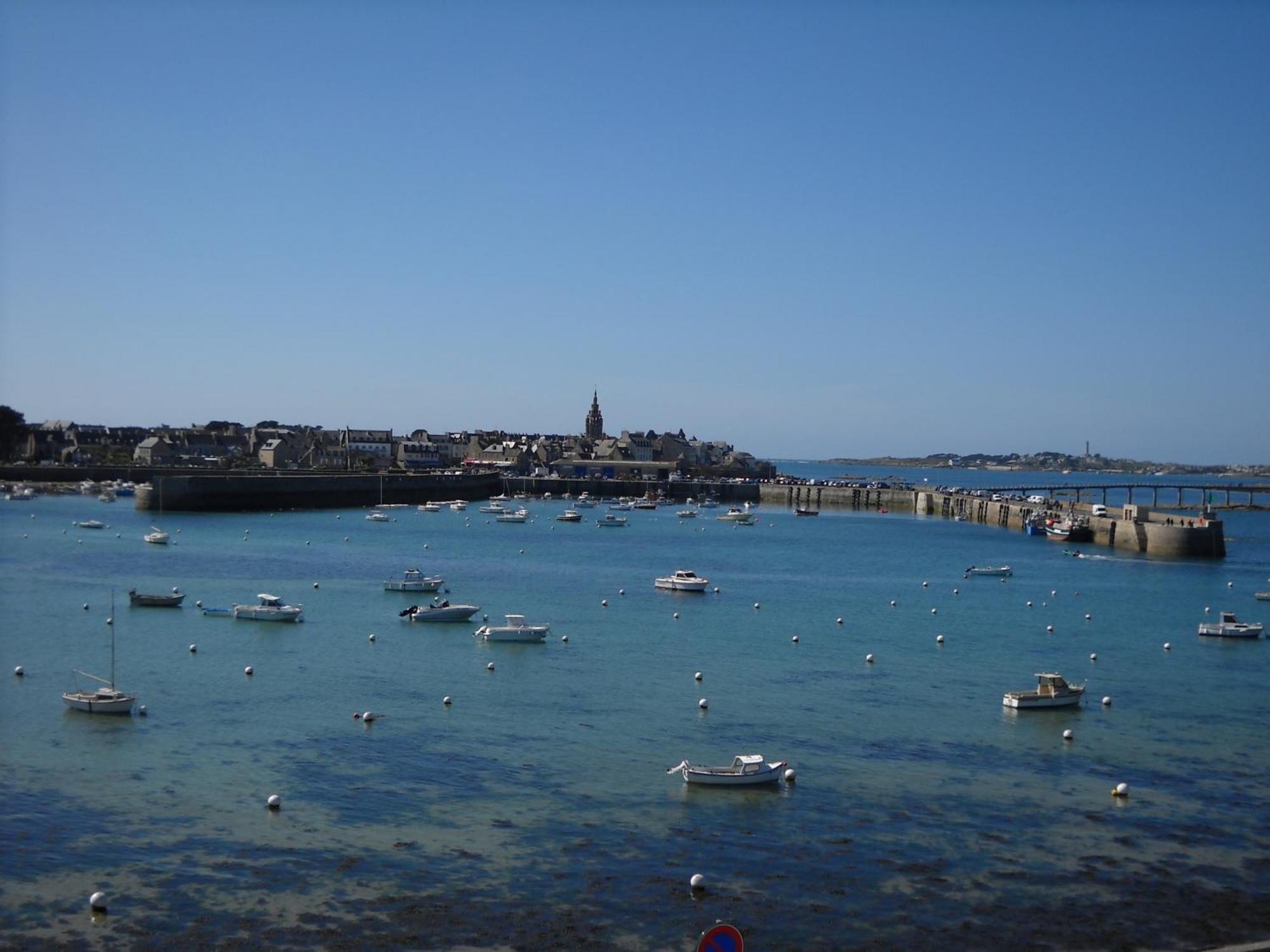 Logis Hotel Bellevue Roscoff Eksteriør bilde