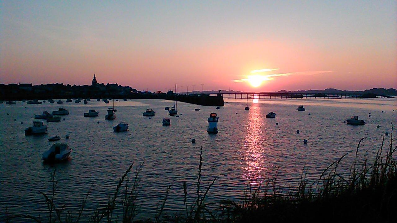 Logis Hotel Bellevue Roscoff Eksteriør bilde